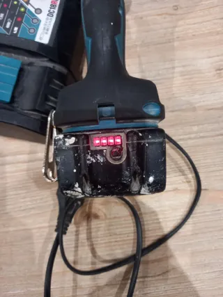 Taladro Makita DHP485