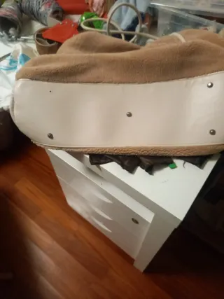 Borsa beige in tessuto morbido