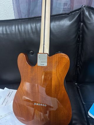 Guitarra Eléctrica Telecaster Squier