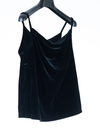 Top tirantes terciopelo negro talla 44-46