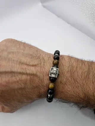 Pulsera de hombre con cuentas