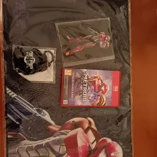Metroid Prime 4 Beyond + Alfombra y Pegatinas