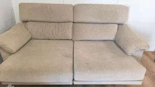 SOFÁ TRES PLAZAS SE ABRE Y CABECEROS RECLINABLES