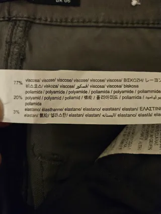 Pantalón Stradivarius gris talla 34 sin usar