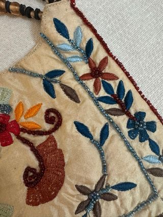 Bolso de fiesta bordado