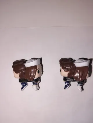 Figuras Kinder Joy Stranger Things Steve y Robin
