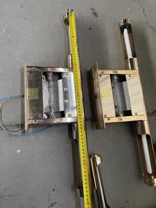 Aplique de pared dorado metal