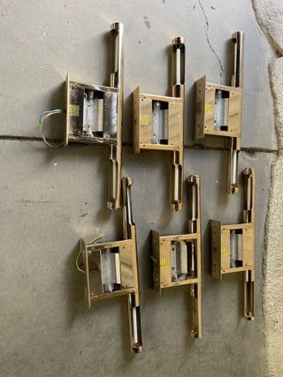 Aplique de pared dorado metal