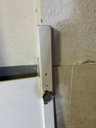 Base Cama 1.35 Metal y Madera y colchón