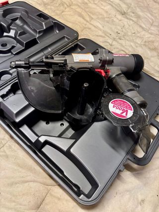 COIL NAILER CN V400A PISTOLA CHIODATRICE PNEUMATIC