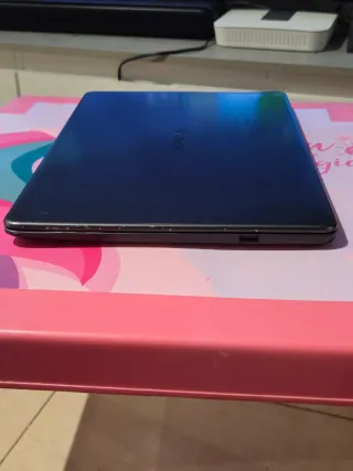 Huawei Matebook MRC-WX0 i7 8GB RAM