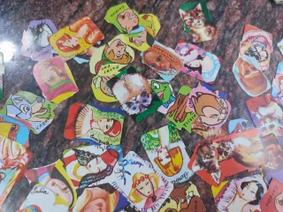 Cromos troquelados antiguos Disney y varios