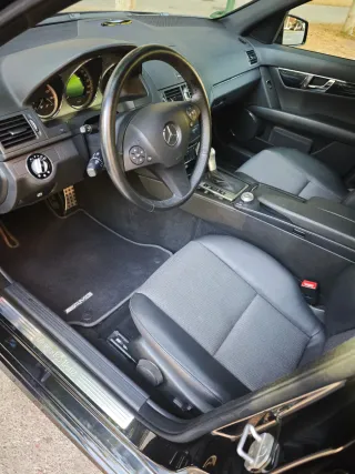 Mercedes-Benz Clase C 2010