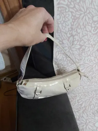 Bolso polipiel beige