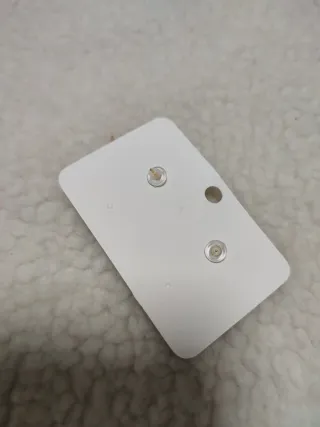 Pendientes pequeños marrones y dorados