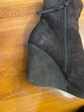 Stivaletti Prada camoscio marrone