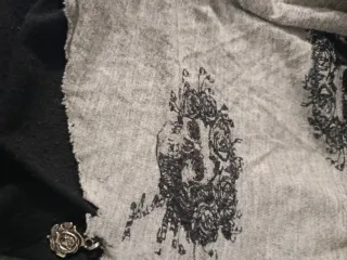 Bufanda Grateful Dead Donni Charm Oficial