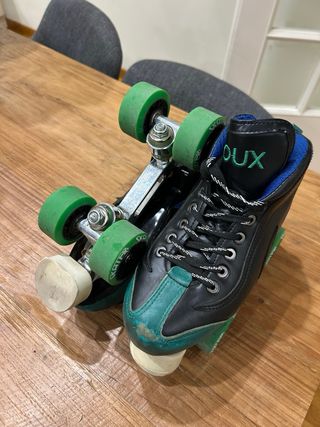 Patines de hockey Sioux negros y verdes. Talla 40