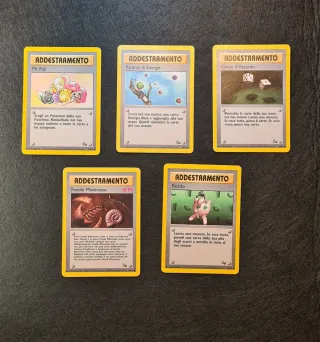 Lotto 21 Carte Pokémon Vintage - Set Fossil (2000)
