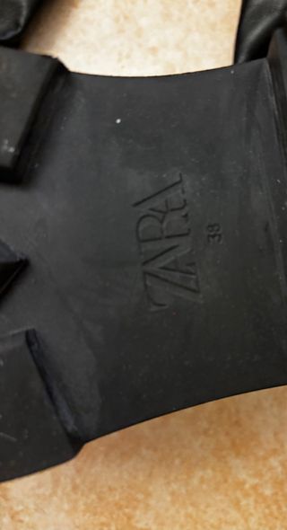 Stivali alti Zara n.38