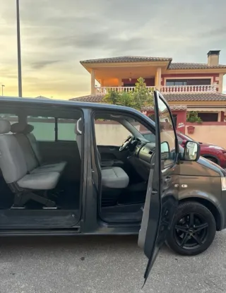 Volkswagen Transporter T5 2008