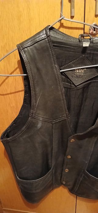 Chaleco de Piel Nice London Negro