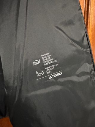 cazadora Adidas Terrex impermeable Unisex Negra