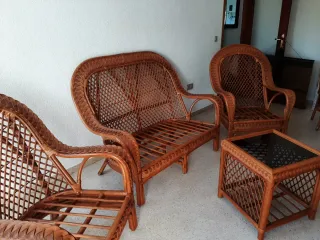 Tresillo de mimbre: 2 sillones + sofá
