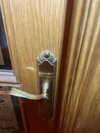 Puerta madera roble con cristales tallados