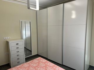 Se alquila piso en Linares