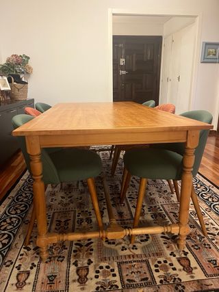 Mesa de comedor con 6 sillas (Maisons de Monde)