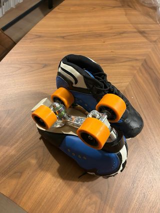 Patines hockey sobre ruedas. Talla 43