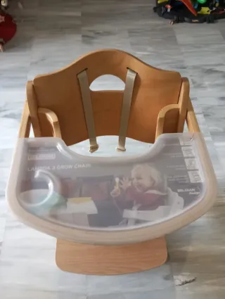 Conjunto trona evolutiva madera+cambiador Ikea