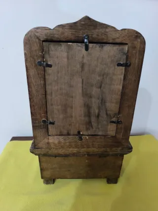 Mobiletto indiano con specchio