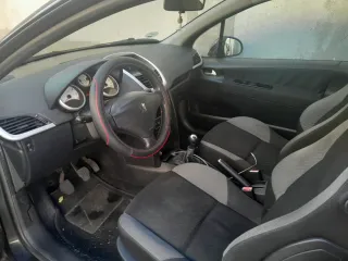 Peugeot 207 2007