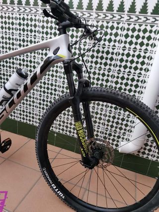 Bicicleta Scott Carbono Muy Nueva