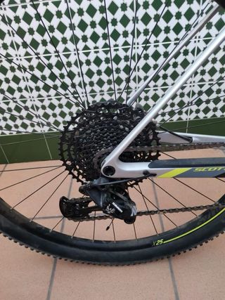 Bicicleta Scott Carbono Muy Nueva