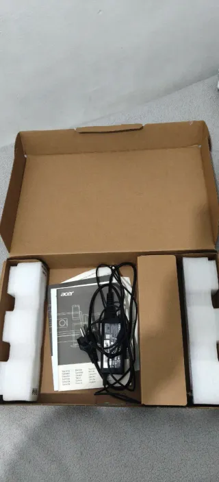 Portátil Acer Swift 3 Argento