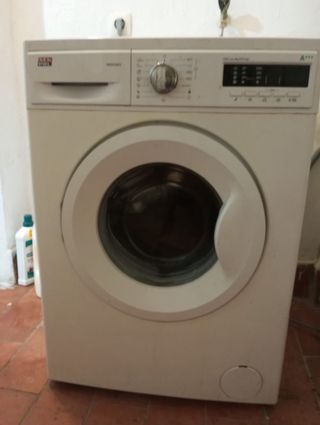 Lavadora Blanca Casi Nueva