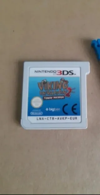 NUEVO. Custodia Nintendo 3DS XL + 2 Giochi 3DS XL