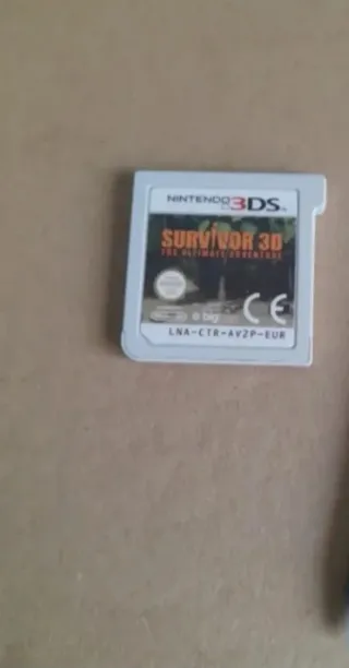 NUEVO. Custodia Nintendo 3DS XL + 2 Giochi 3DS XL