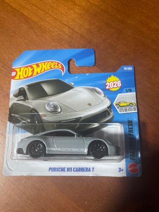 Hotwheels 5 autos: Ferrari, Porsche