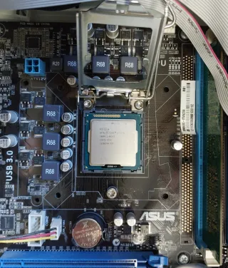 PC Asus Intel i7 3.4GHz 8GB RAM 1TB SSD