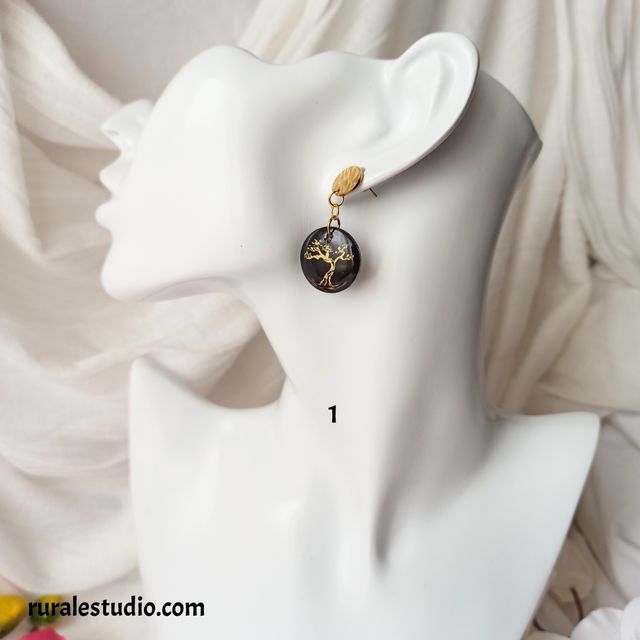 Pendientes japoneses pintados a mano