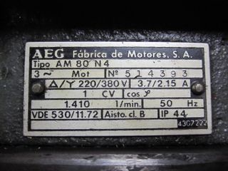 Motor Eléctrico AEG trifásico