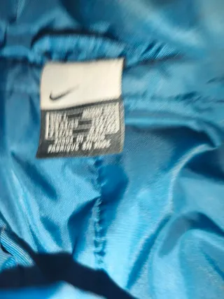 Chaqueta Nike azul para nieve