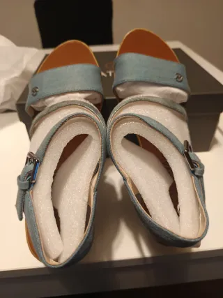 Sandalias cuña denim y esparto