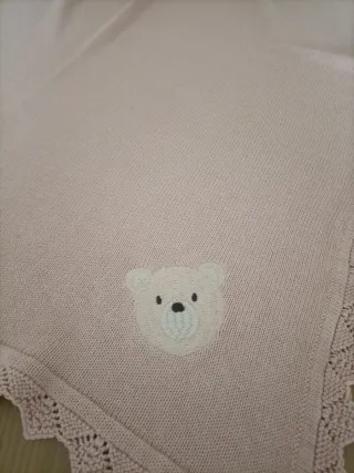 Manta rosa bebé con osito