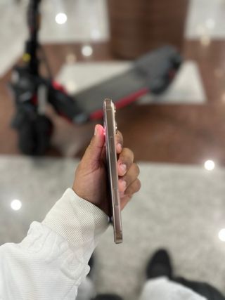 iPhone 16 Pro Max 10/10 512gb con 100%salud