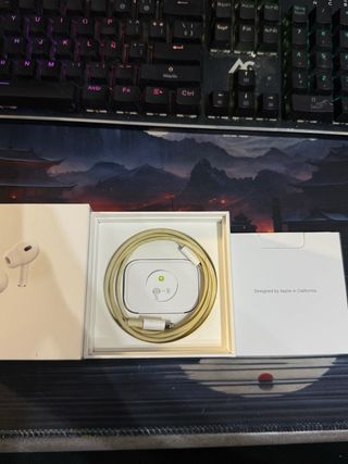 Caja AirPods Pro 2 Lightning